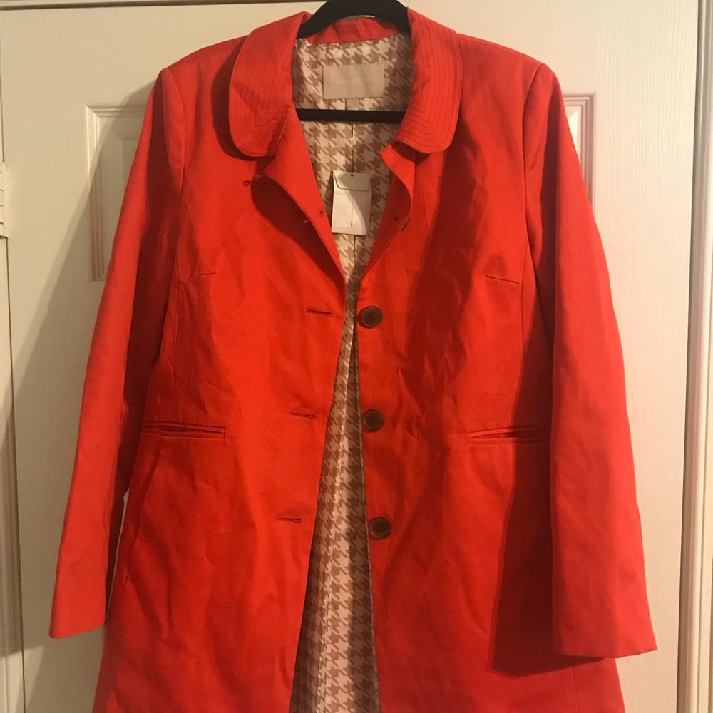 Banana Republic Red lightweight rain/trench coat